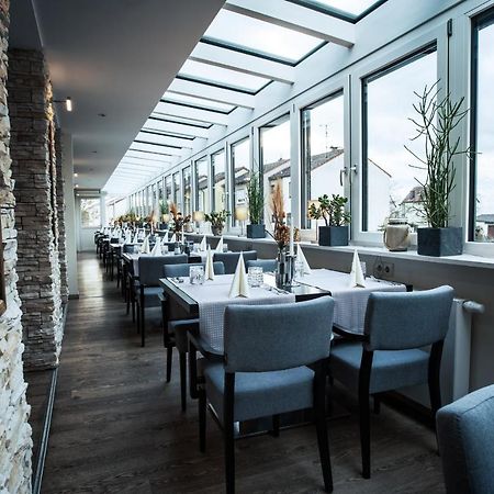 Hotel & Restaurant Rizzelli Superior Neustadt an der Aisch Bagian luar foto